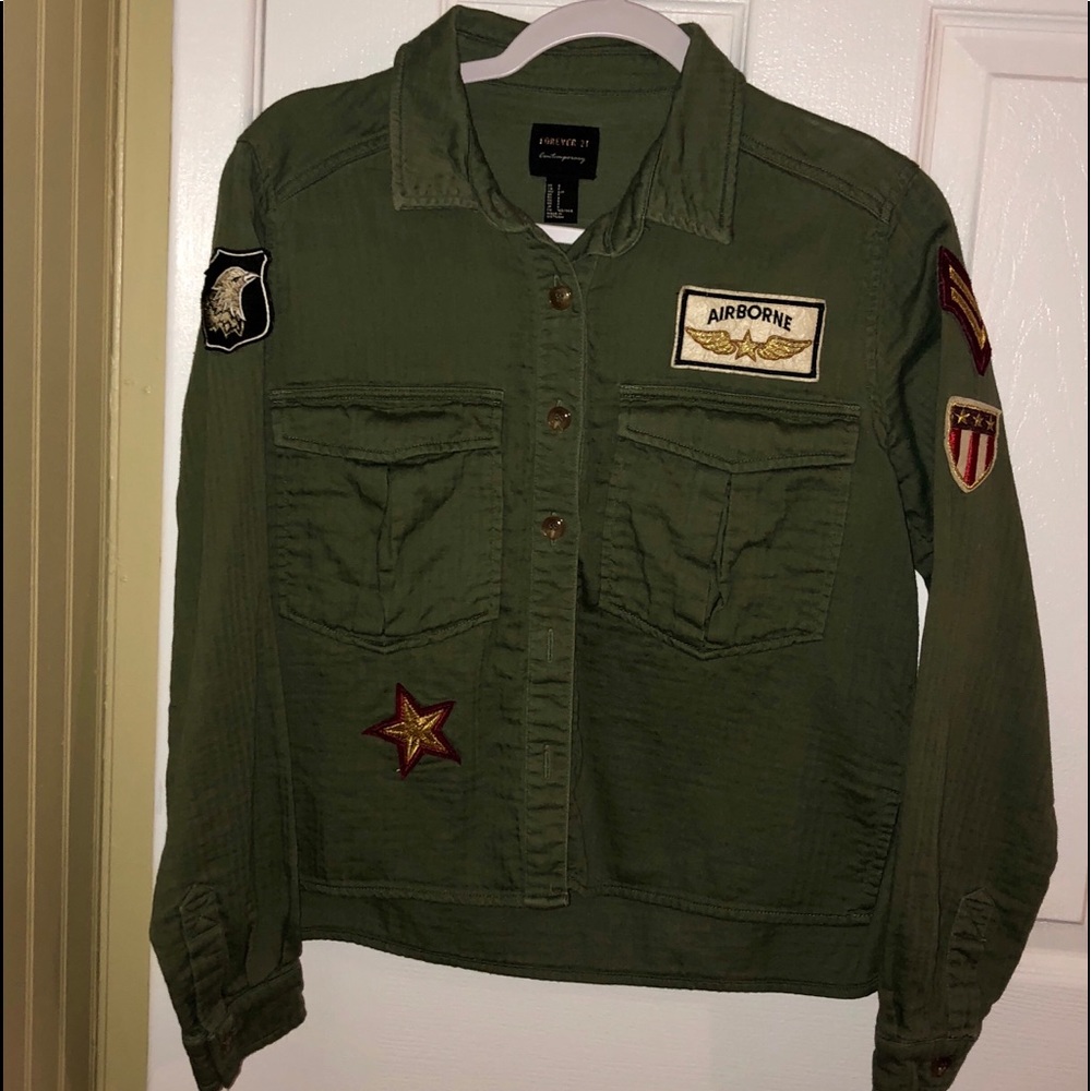 Air Force inspired jacket with awesome patches✈️